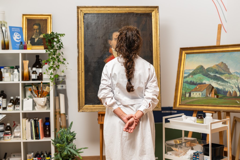 consultoría Patricia Muñoz Restauradora de Arte de Galicia. Especializada en conservación y restauración de cuadros